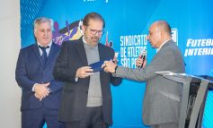 ABRACE HOMENAGEIA FPF E SAPESP EM CAMPINAS