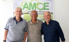 Luiz Carlos Gomes é reeleito presidente da AMCE